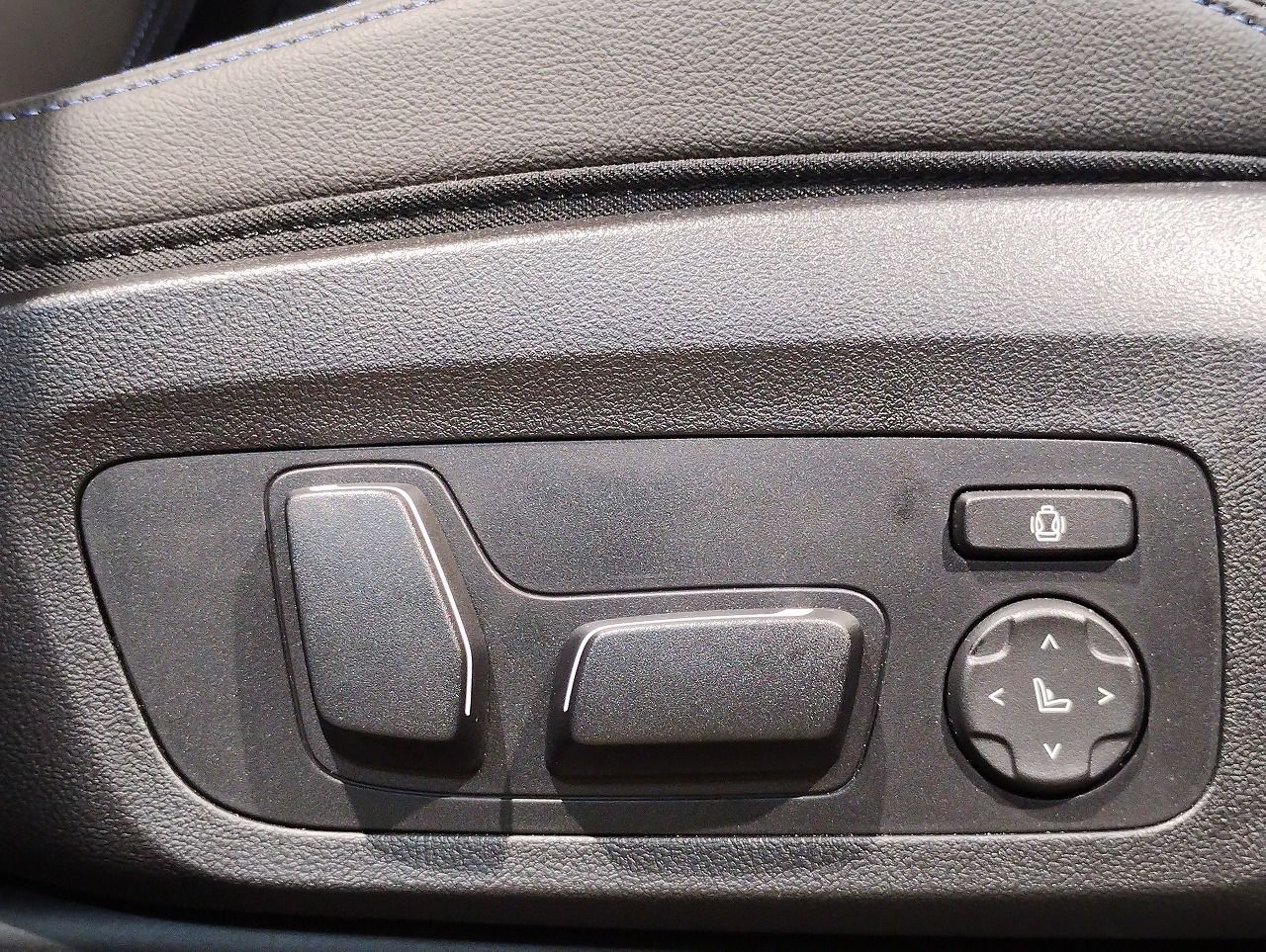 G08 iX3 BEV RHD