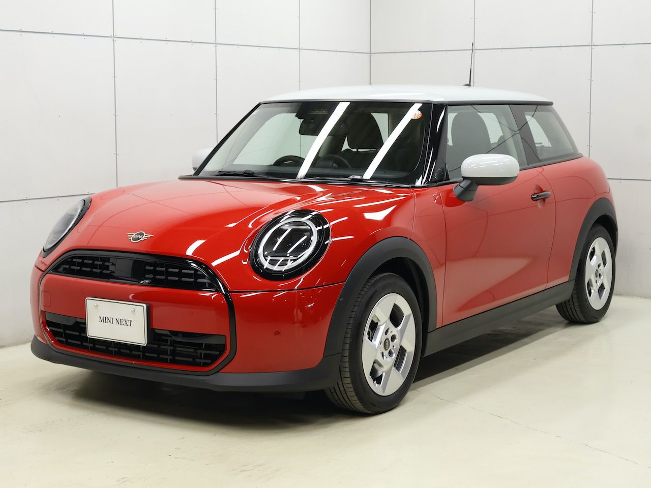 F66 MINI Cooper C 3Dr