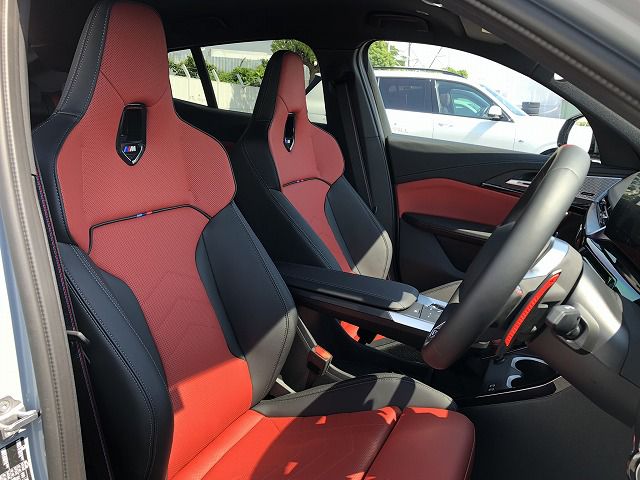 X2 M35i xDrive RHD