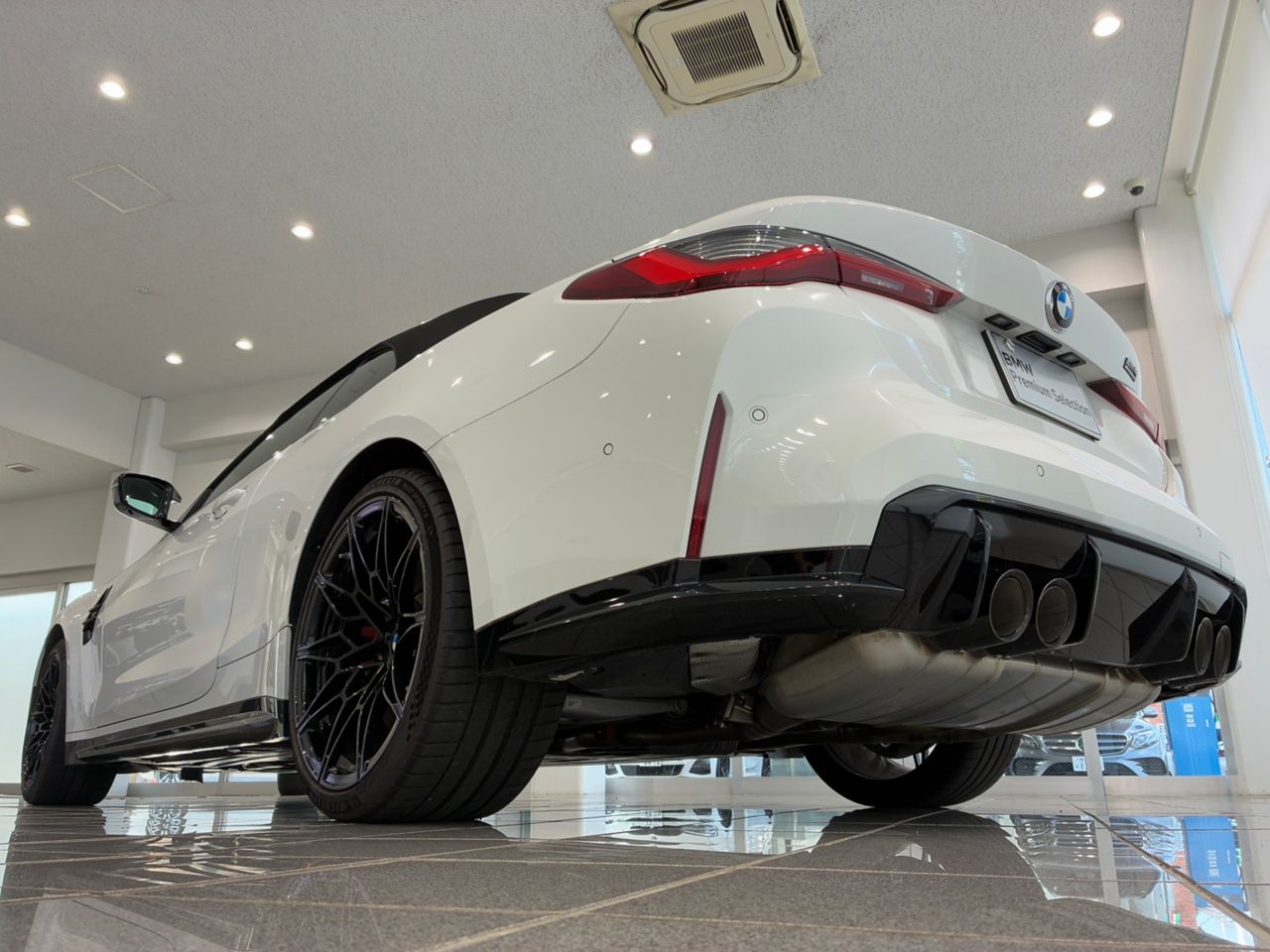 G83 M4 Competition M xDrive Competition RHD