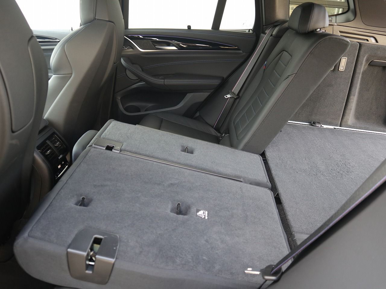 G01 X3 M40i RHD LCI ZA