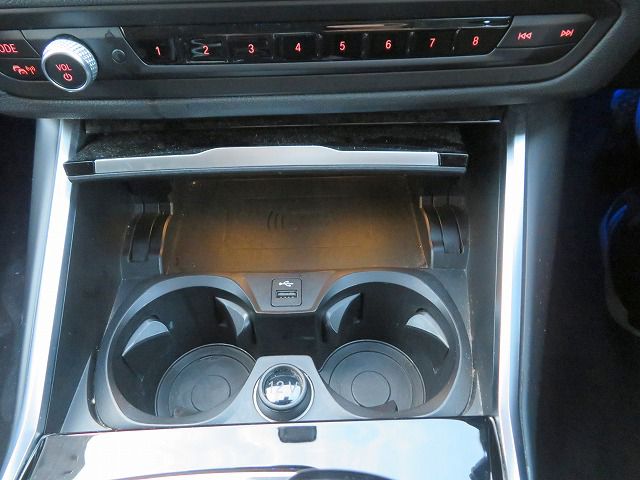 318i Berline RHD