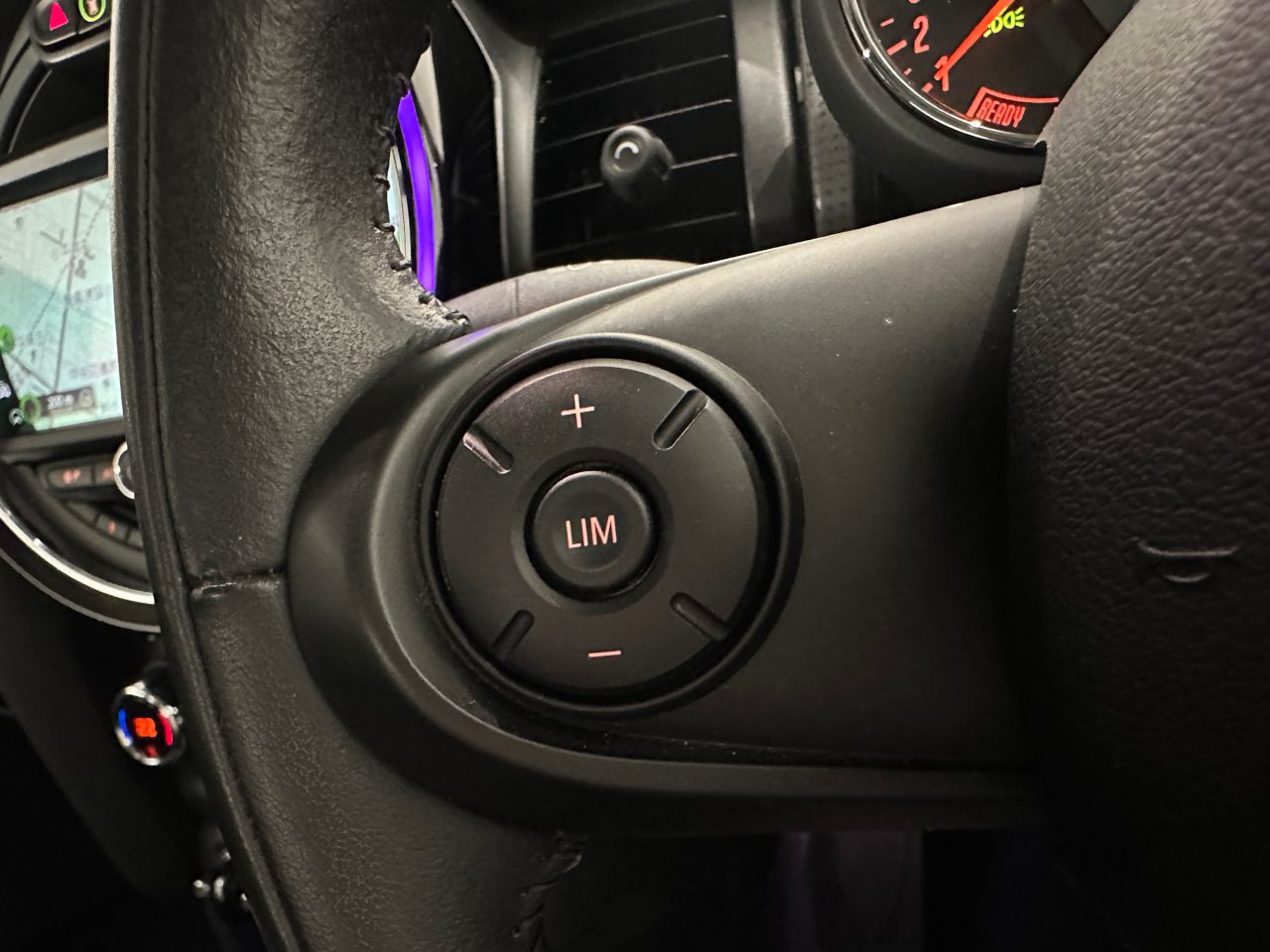 F56 COOPER D (AT)