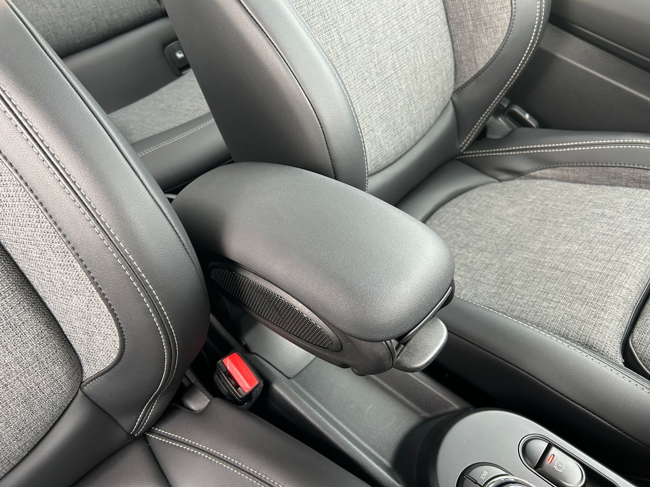 Cooper S 3 doors RHD