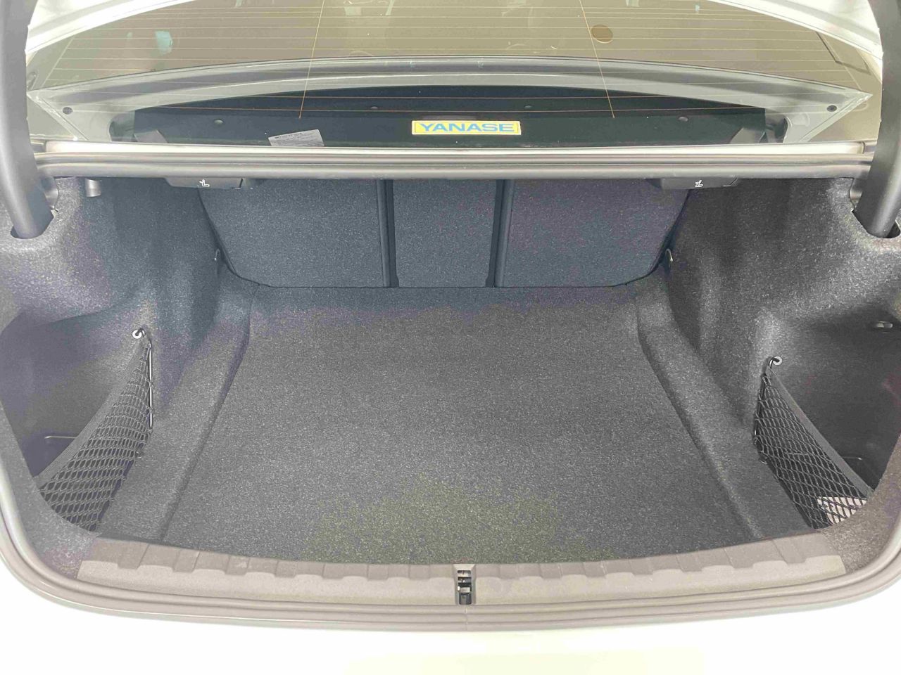 G20 320i Saloon RHD MX