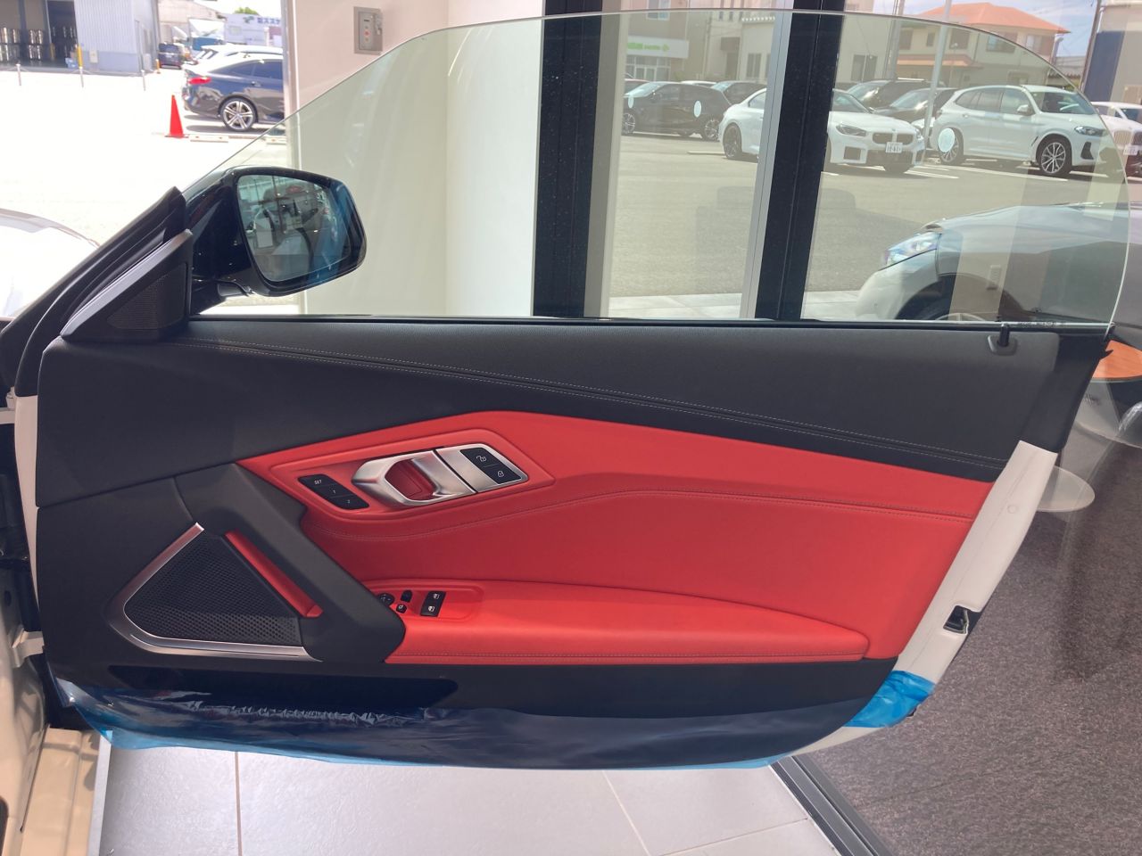 G29 Z4 M40i RHD