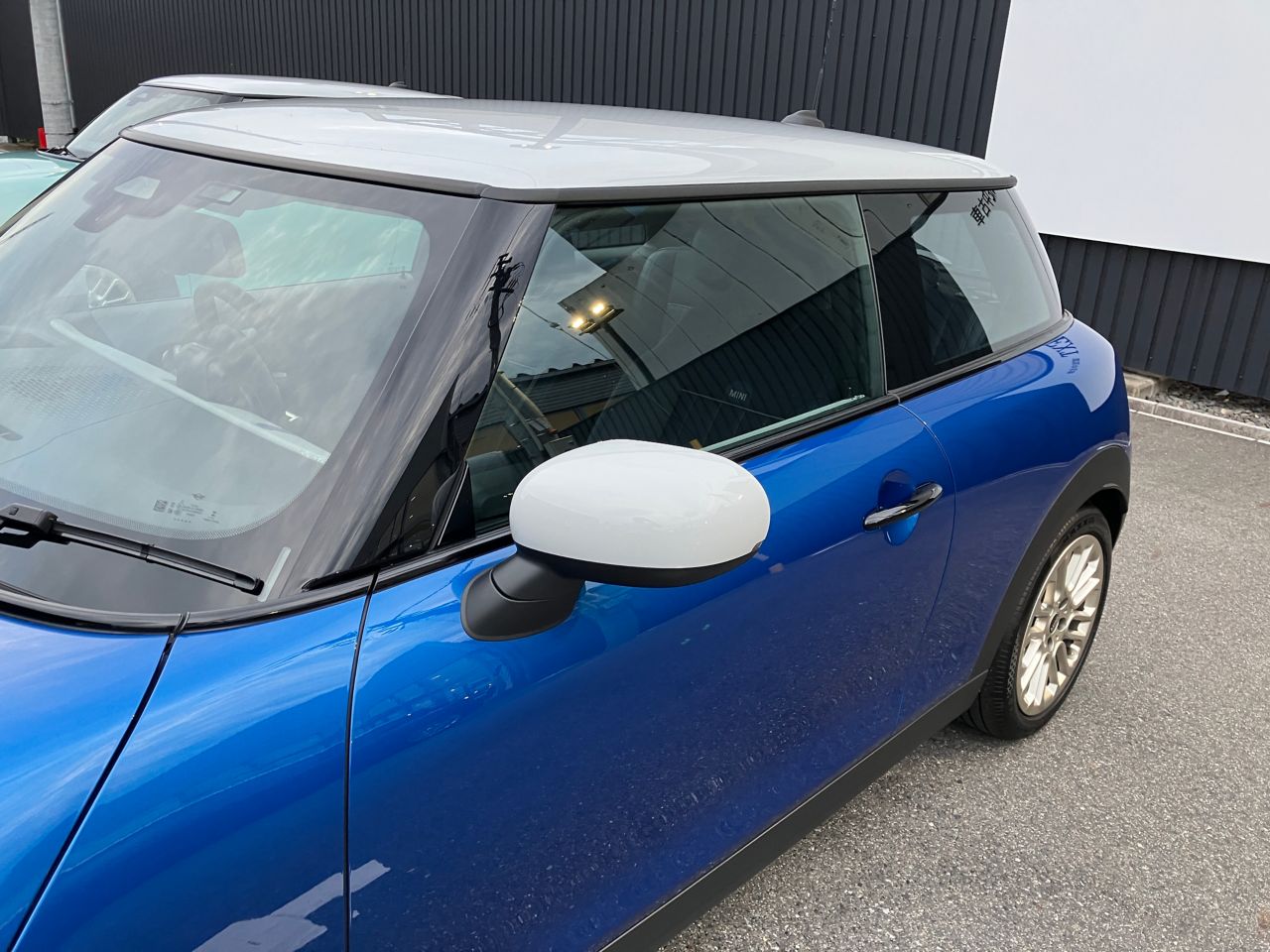 F66 MINI Cooper C 3Dr