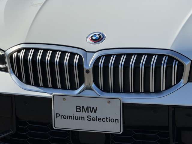 320d xDrive Berline RHD