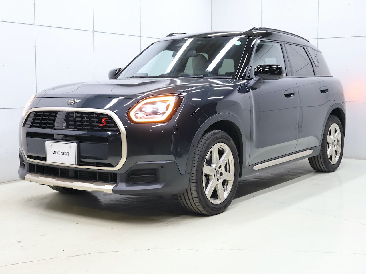 THE NEW MINI COUNTRYMAN S ALL4