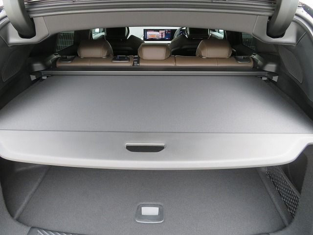 X3 M50 US