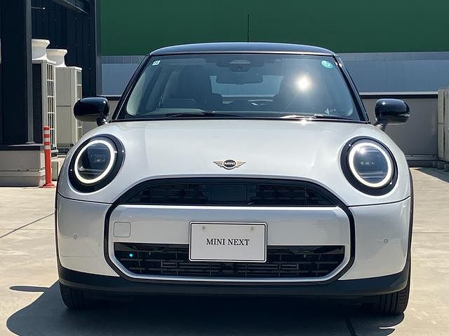 F66 MINI Cooper C 3Dr