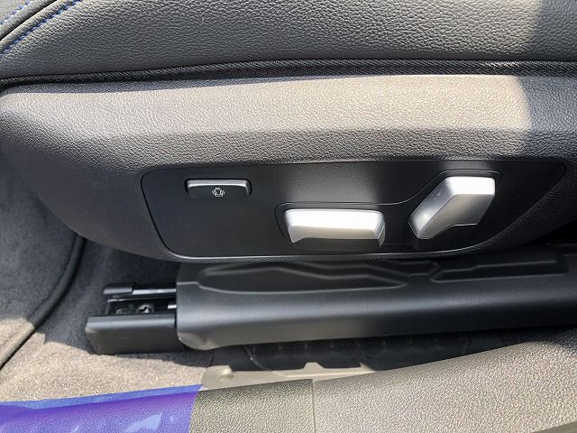 G21 318i Touring