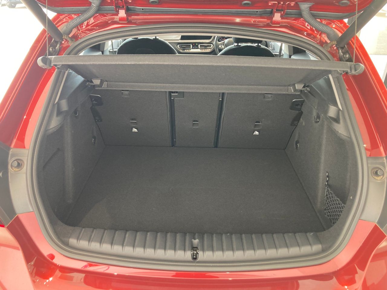 F40 118d Sports Hatch 5-door B47 2.0d