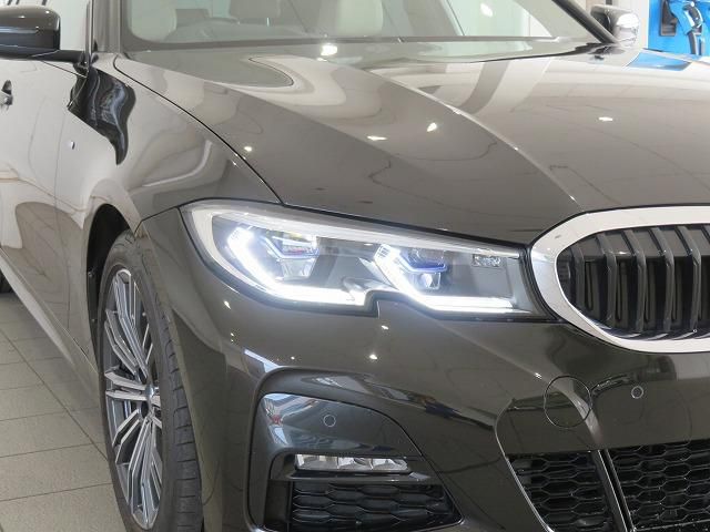 G20 320d xDrive RHD Saloon