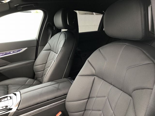 i7 xDrive60 Sedan RHD