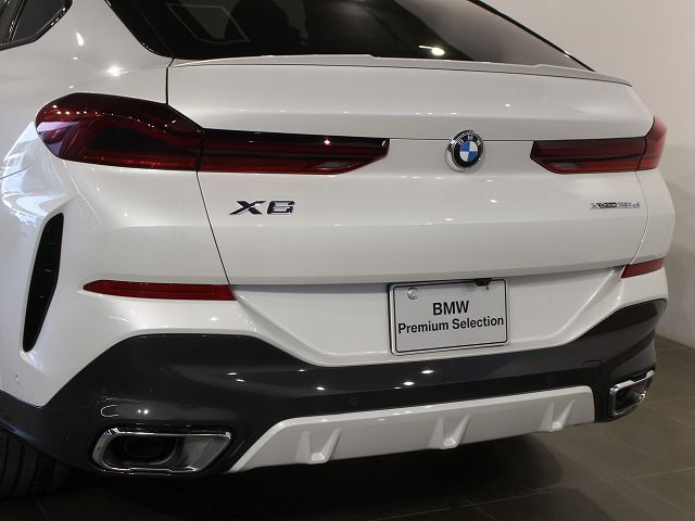 X6 xDrive30d M Sport RHD