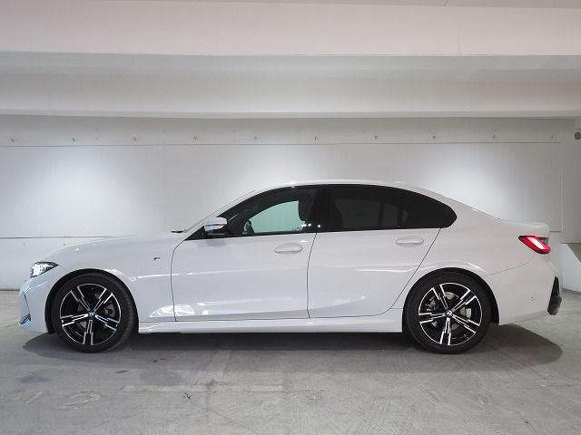 G20 320i Saloon LCI RHD MX