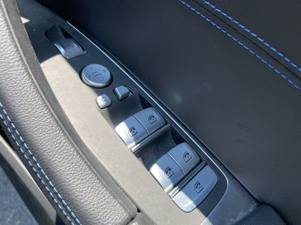 G08 iX3 BEV RHD