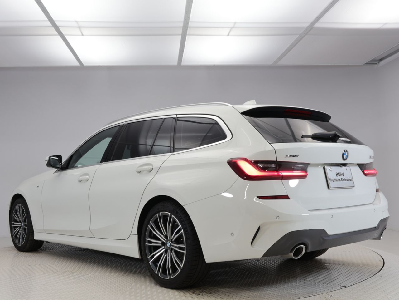 G21 320d xDrive Touring RHD