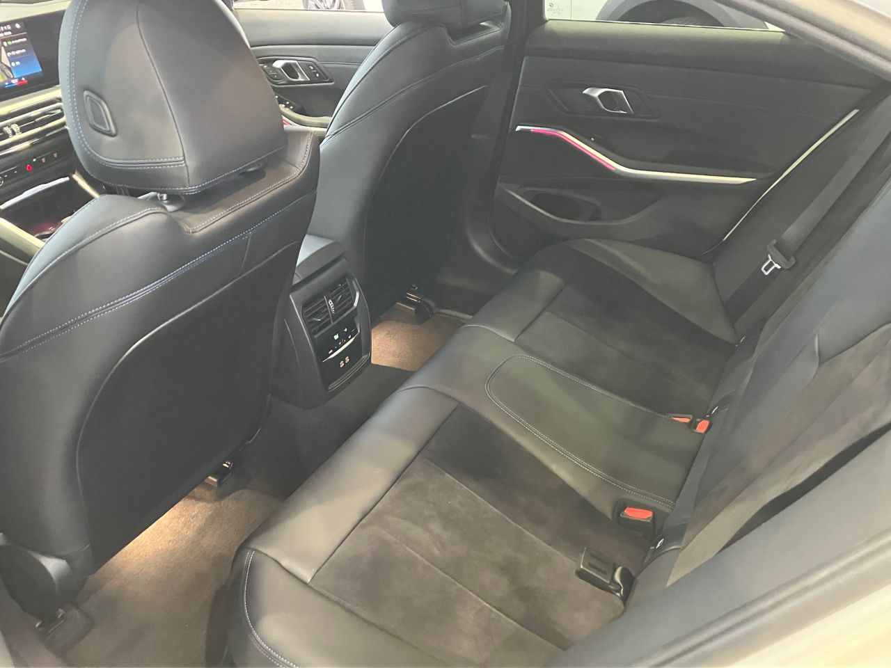 G20 320i Saloon LCI RHD MX
