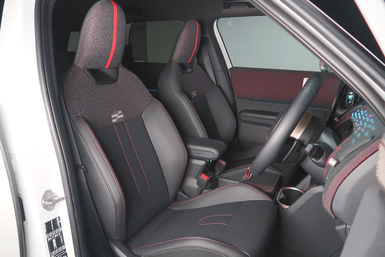 U25 MINI John Cooper Works Countryman ALL4