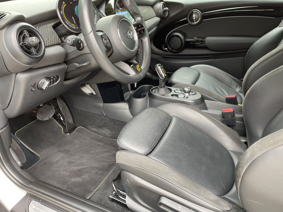 MINI Cooper SE