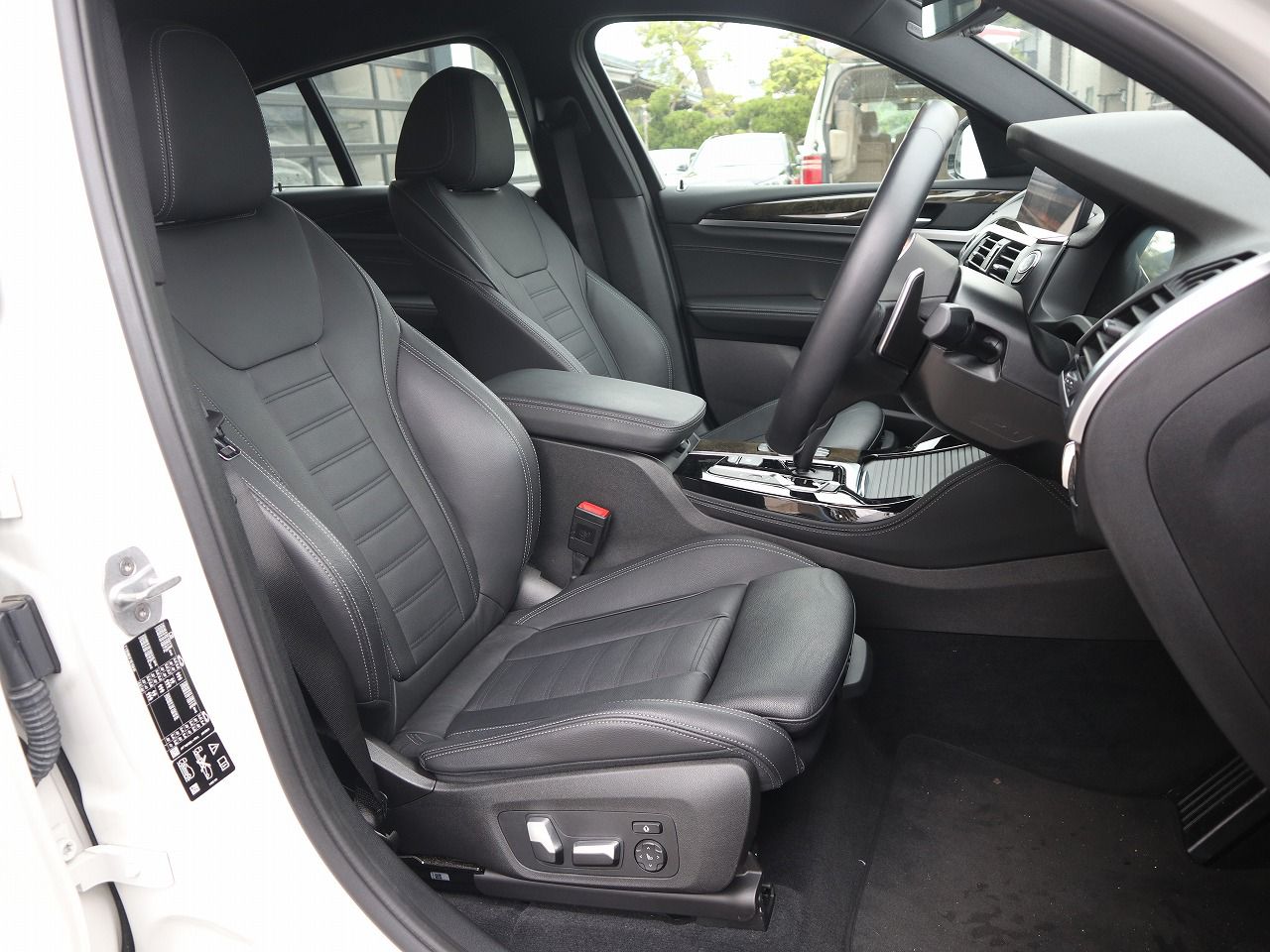 X4 xDrive20d RHD