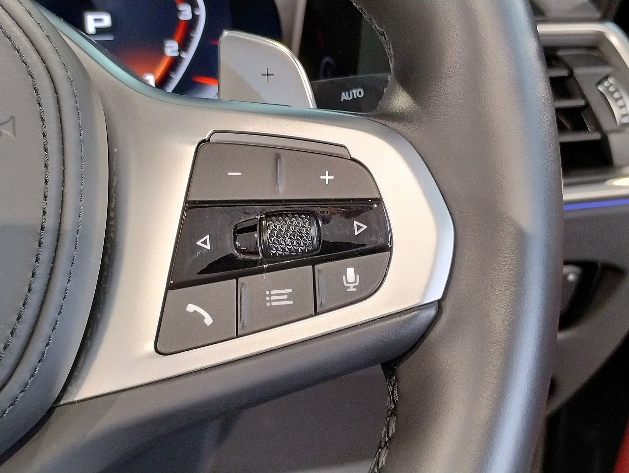 G23 M440i xDrive Convertible RHD