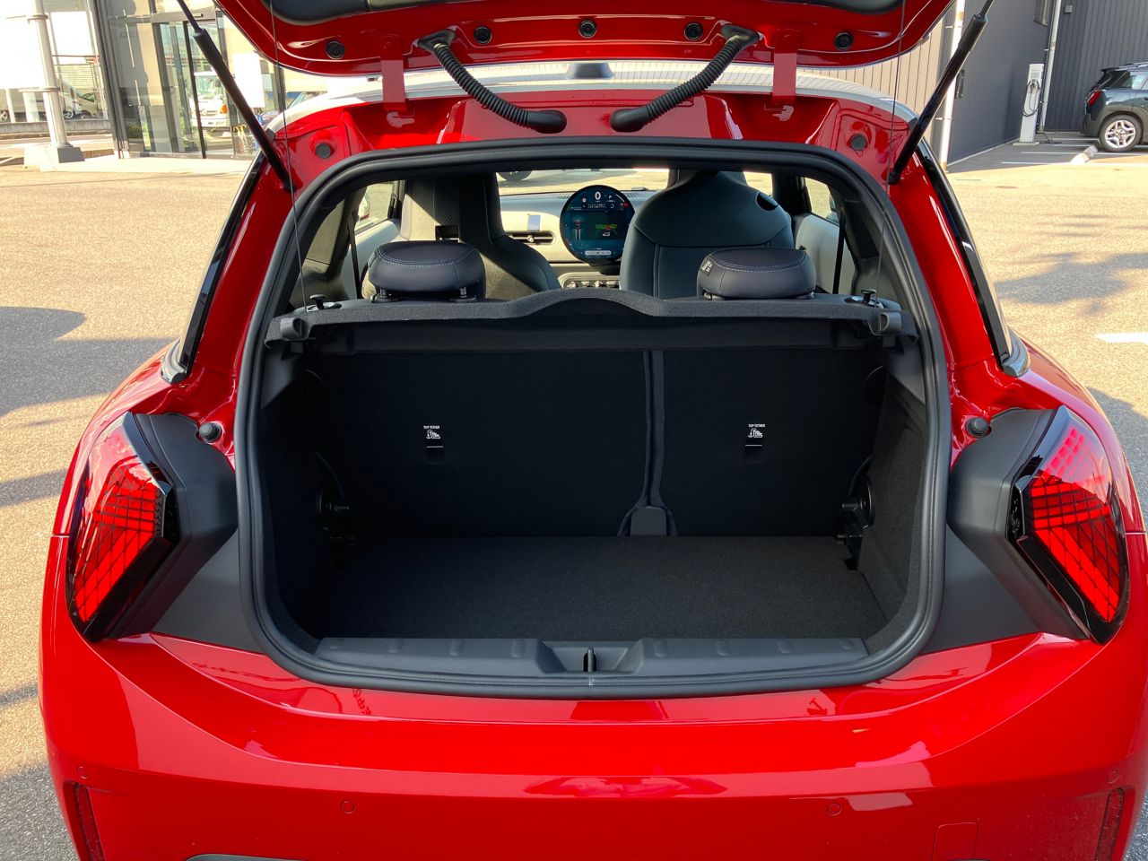 F66 MINI Cooper C 3Dr