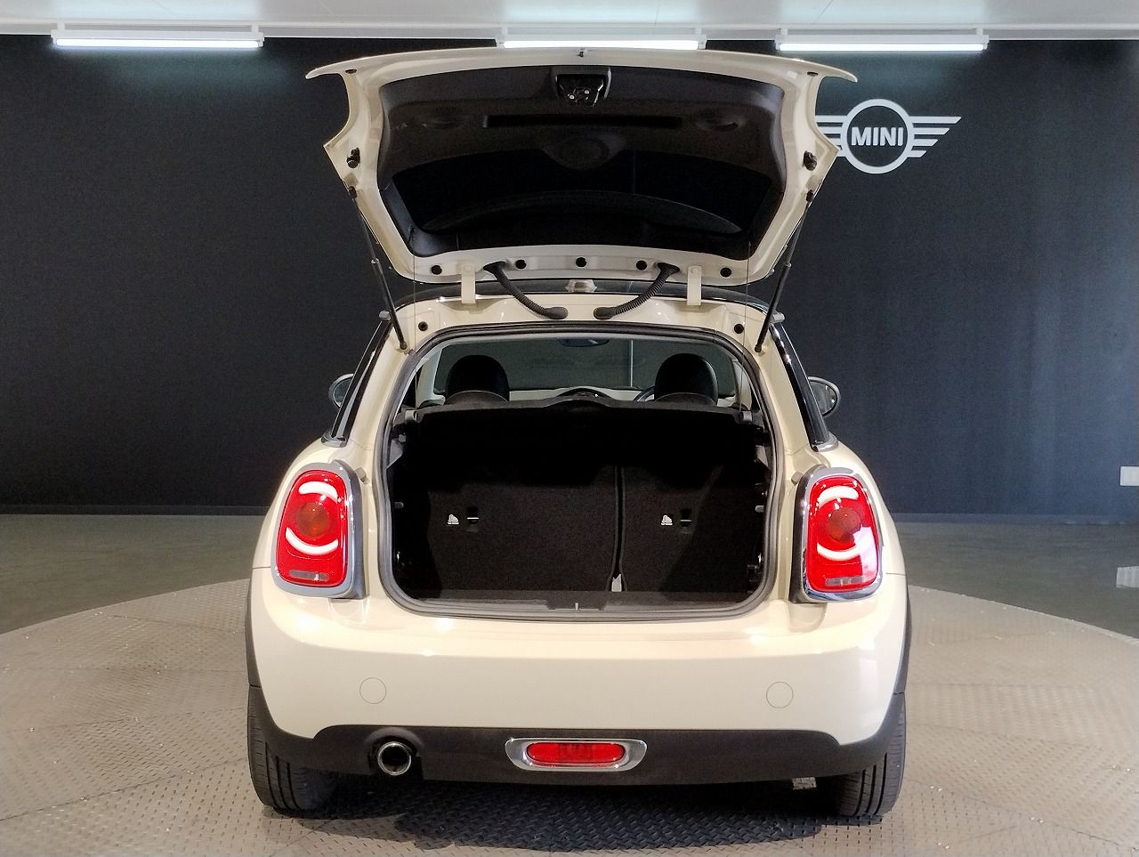 F56 MINI COOPER