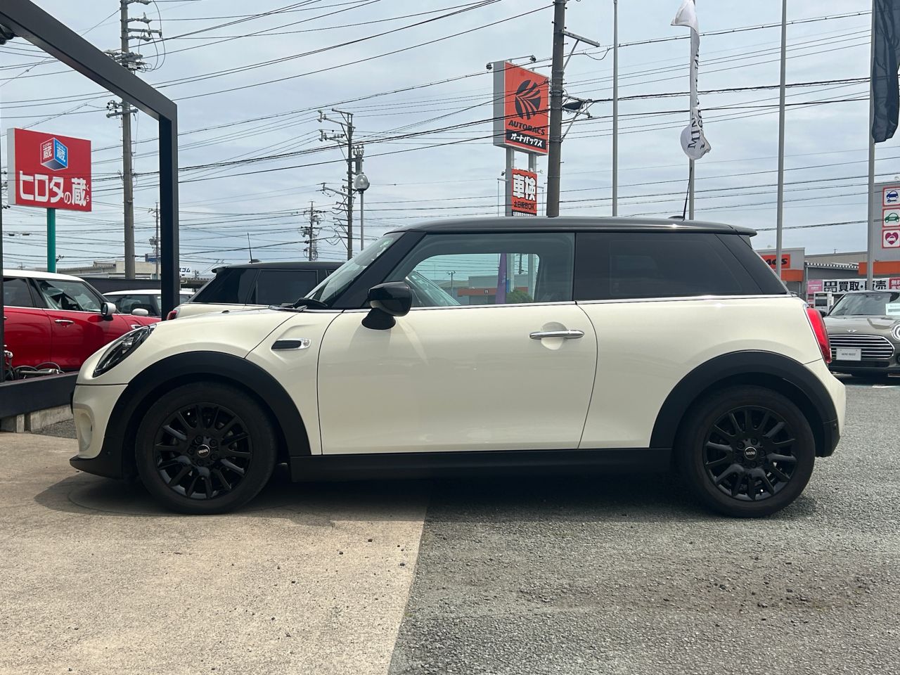 F56 MINI Cooper 3-Door Hatch LCI