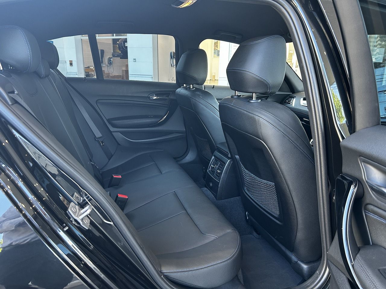 118D 5DOOR RHD