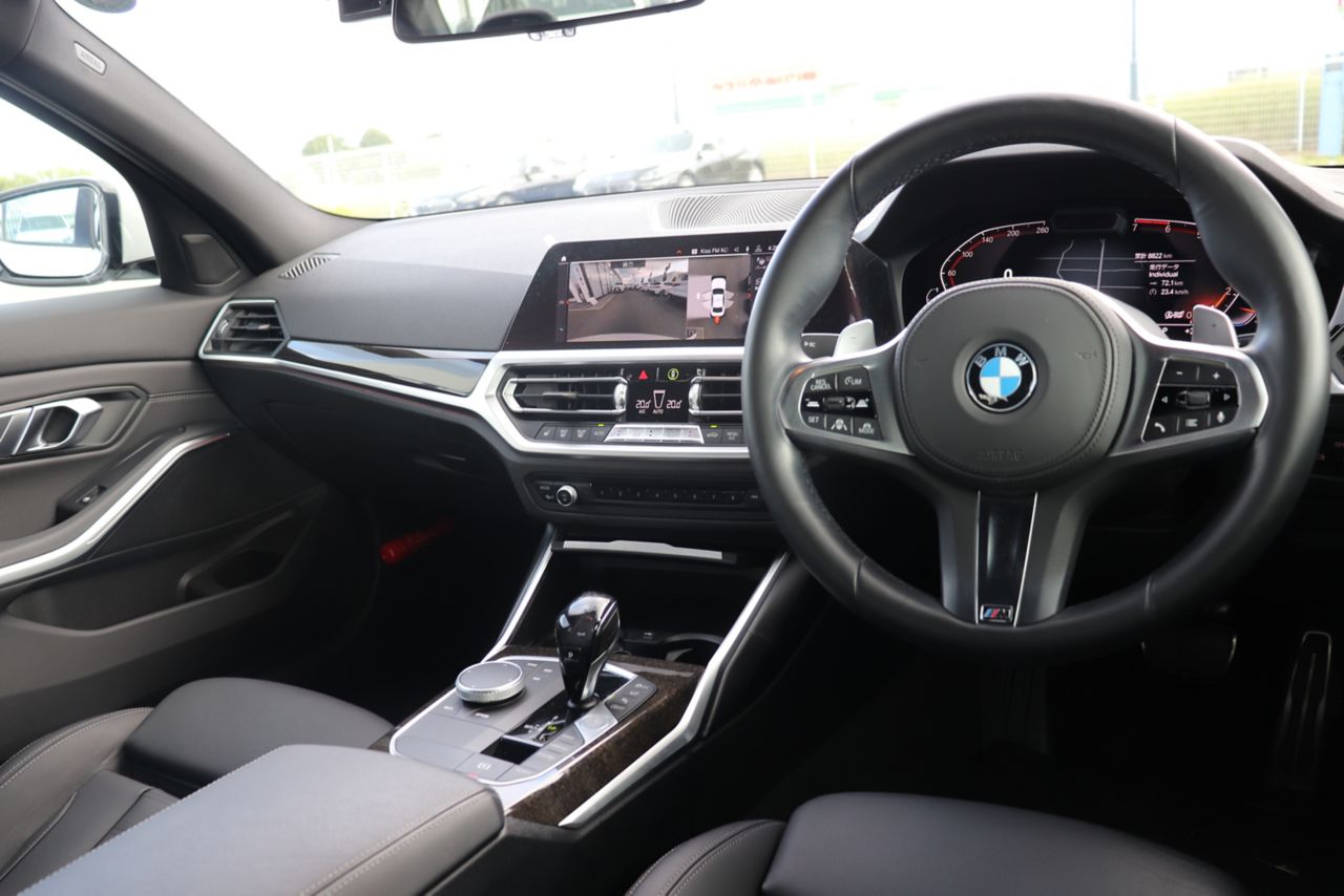 G20 320i Saloon RHD MX