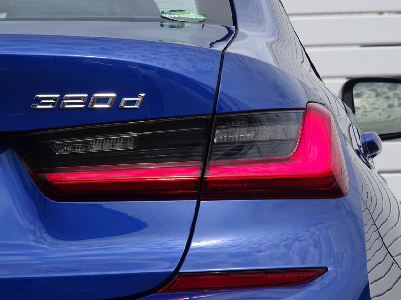 G20 320d xDrive RHD Saloon