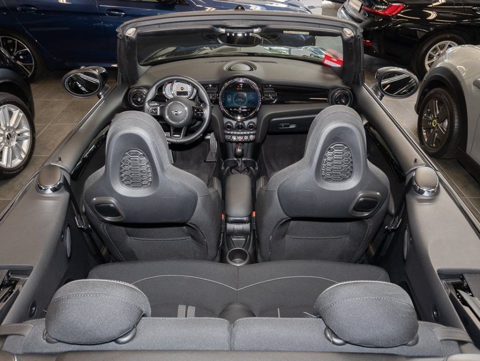 MINI Cooper Cabrio