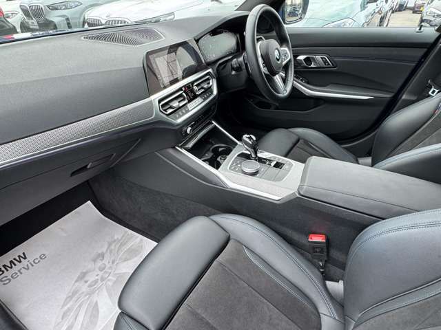 G21 320d xDrive Touring RHD