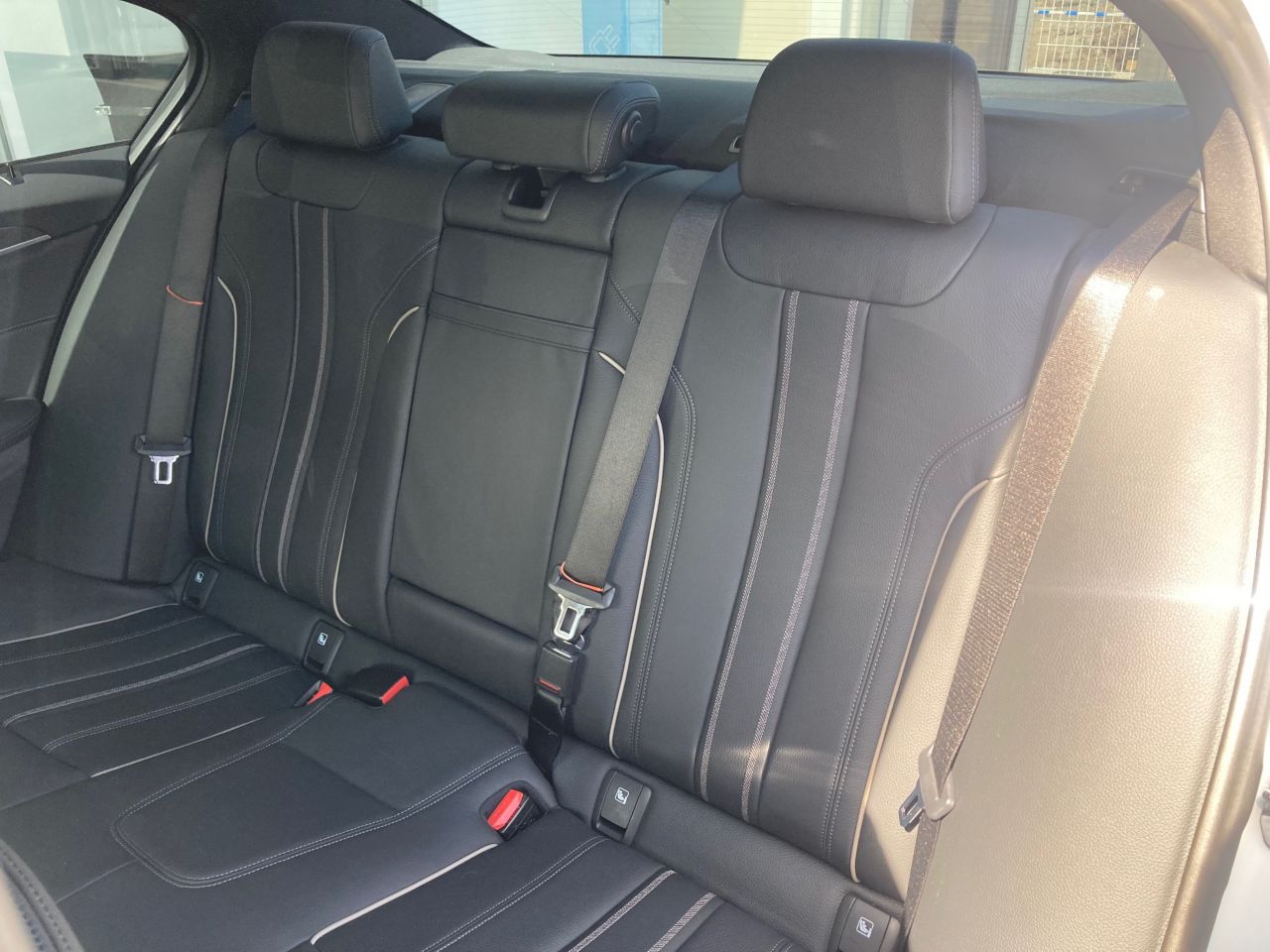 520i Sedan RHD