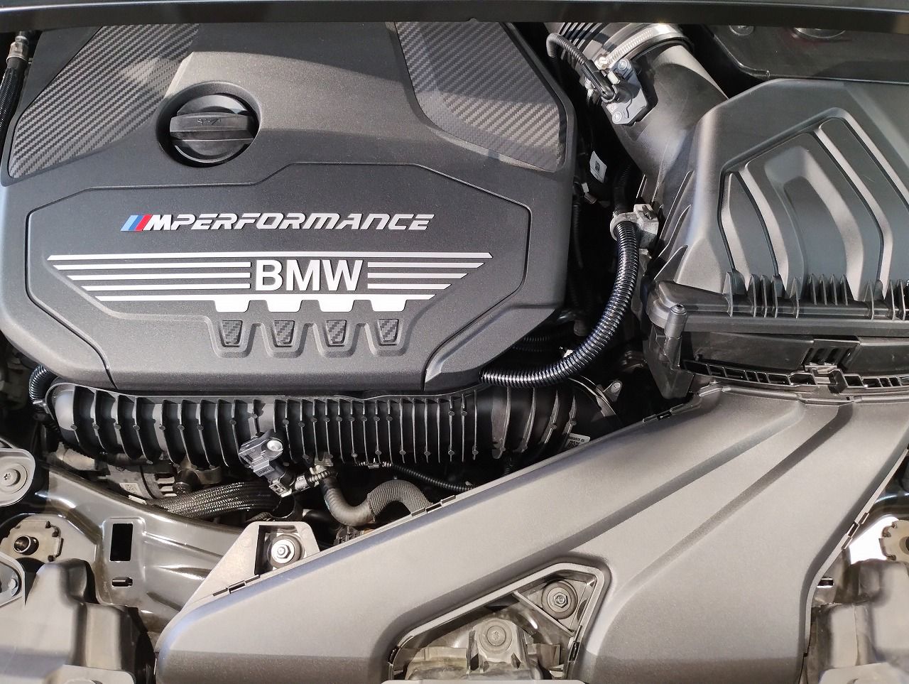 F40 M135i xDrive Sports Hatch 5-door B48 2.0i