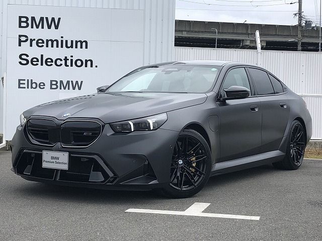 BMW M5 セダン