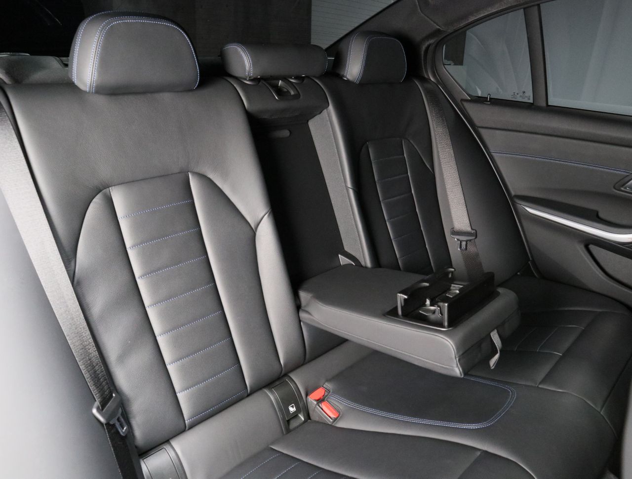 G20 M340i xDrive Saloon RHD