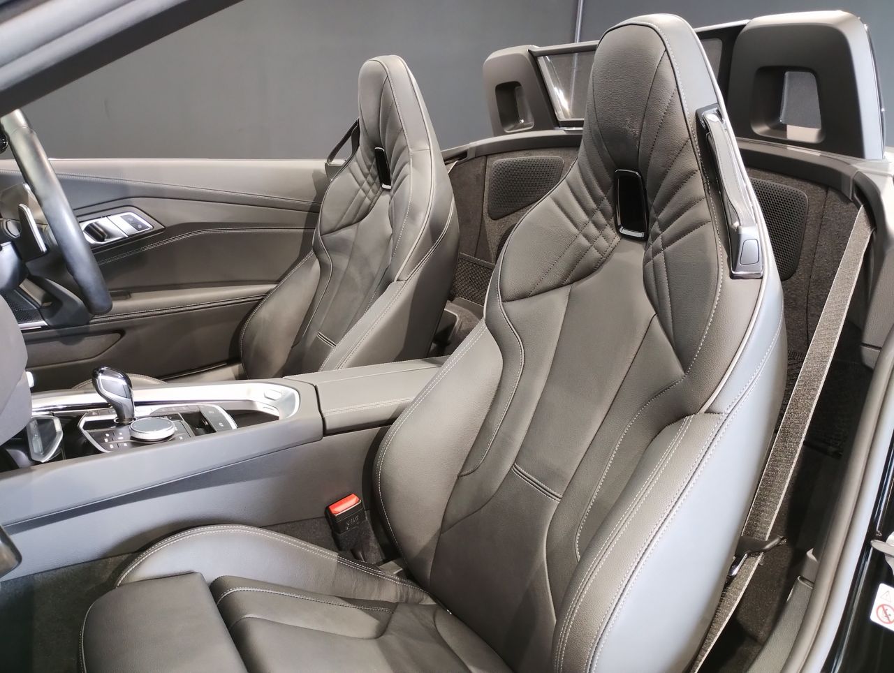 G29 z4 sDrive20i RHD