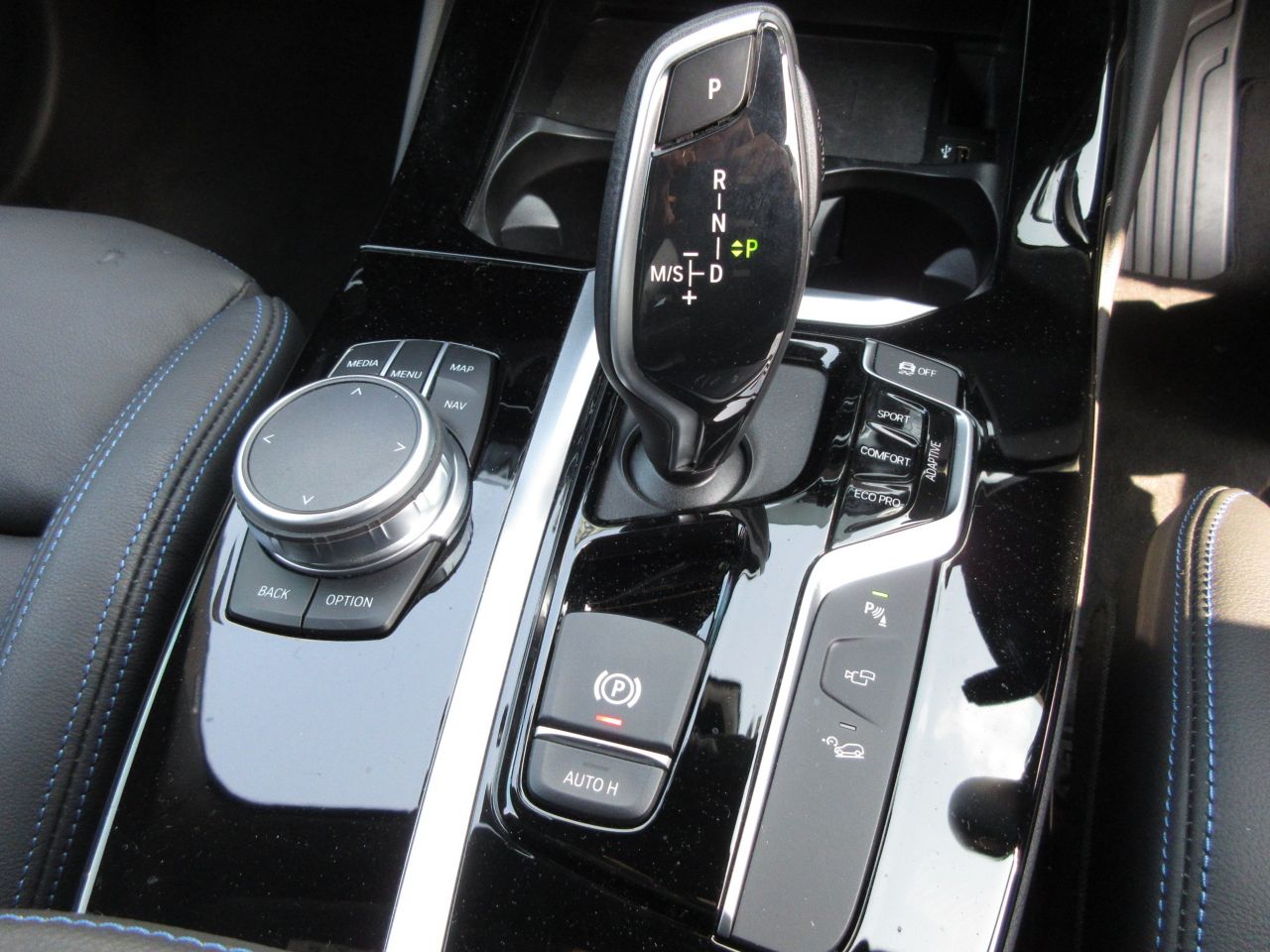 X3 M40d RHD ZA