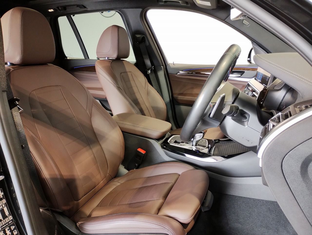 G01 X3 M40i RHD LCI ZA