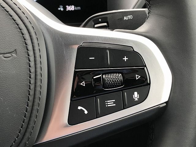 G26 i4 eDrive40 RHD