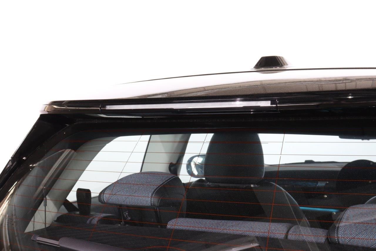 J01 MINI Cooper E