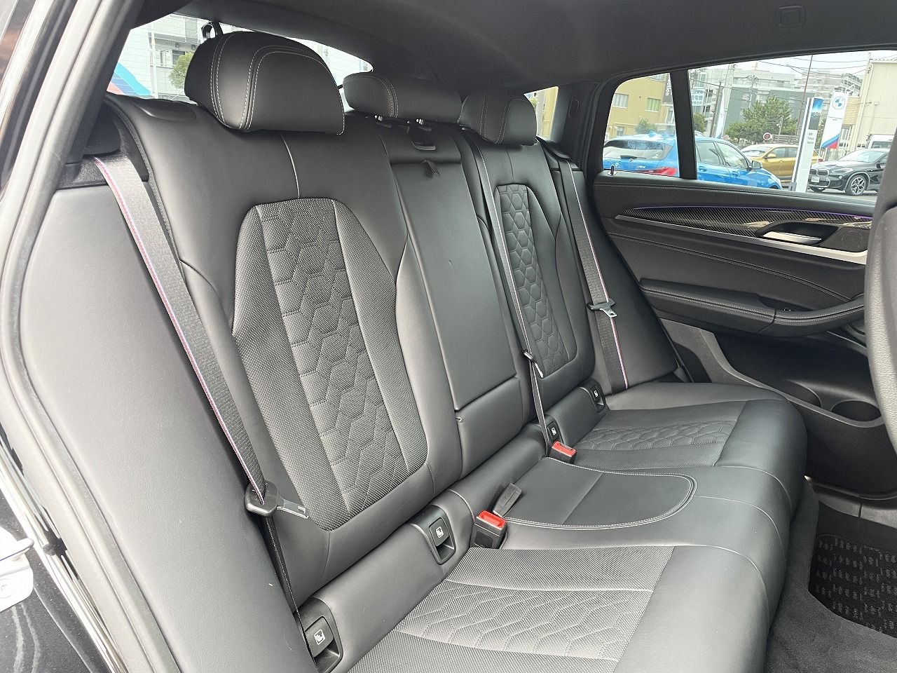 X4 M RHD