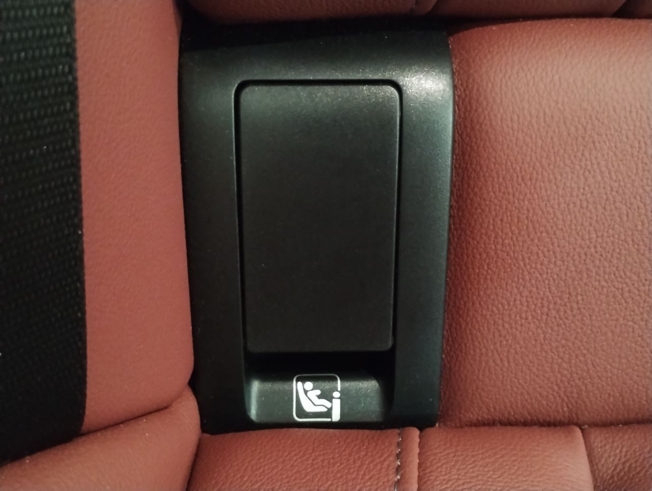 G42 220i Coupe