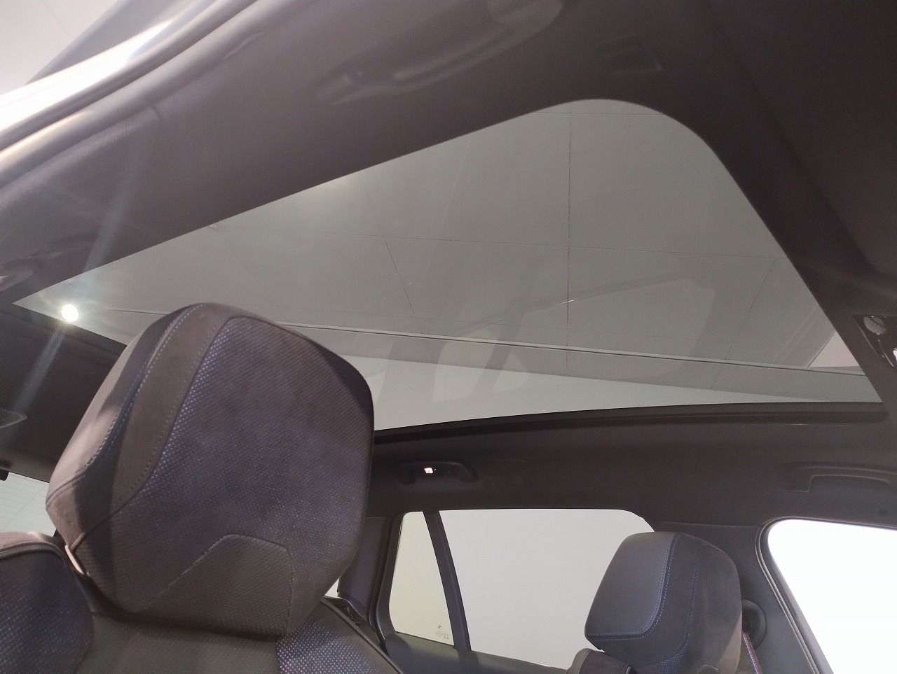 BMW i5 eDrive40 M Sport RHD