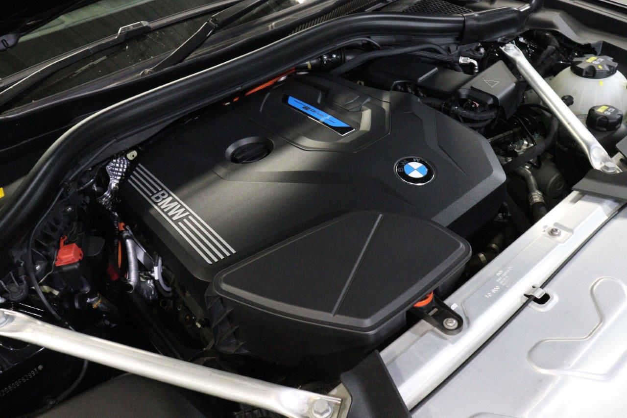 X3 xDrive30e RHD
