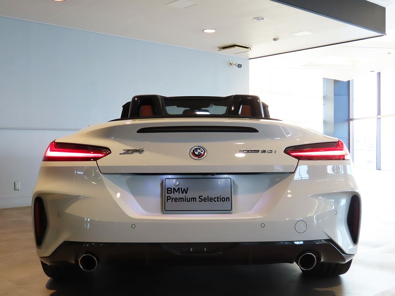G29 z4 sDrive20i RHD